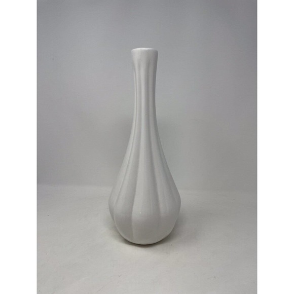 Michael’s Home Accent Container Vase White Ribbed 13.25” H Home Decor - Picture 1 of 9